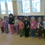 Нашите танцьори започват обучението си при нас от 3 годишни в детските градини.
